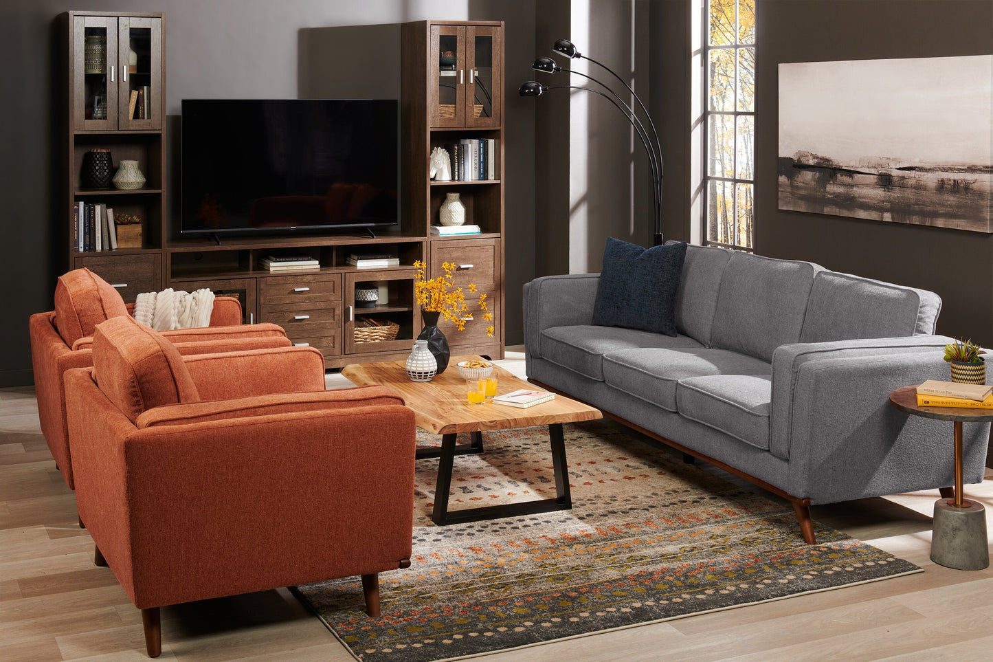Kort & Co. Kassia 90.6" Linen-Look Fabric Sofa with Wood Base and Legs - Grey | Sofa Kassia de Kort & Co. de 90,6 po en tissu d’apparence lin avec base et pattes en bois - gris