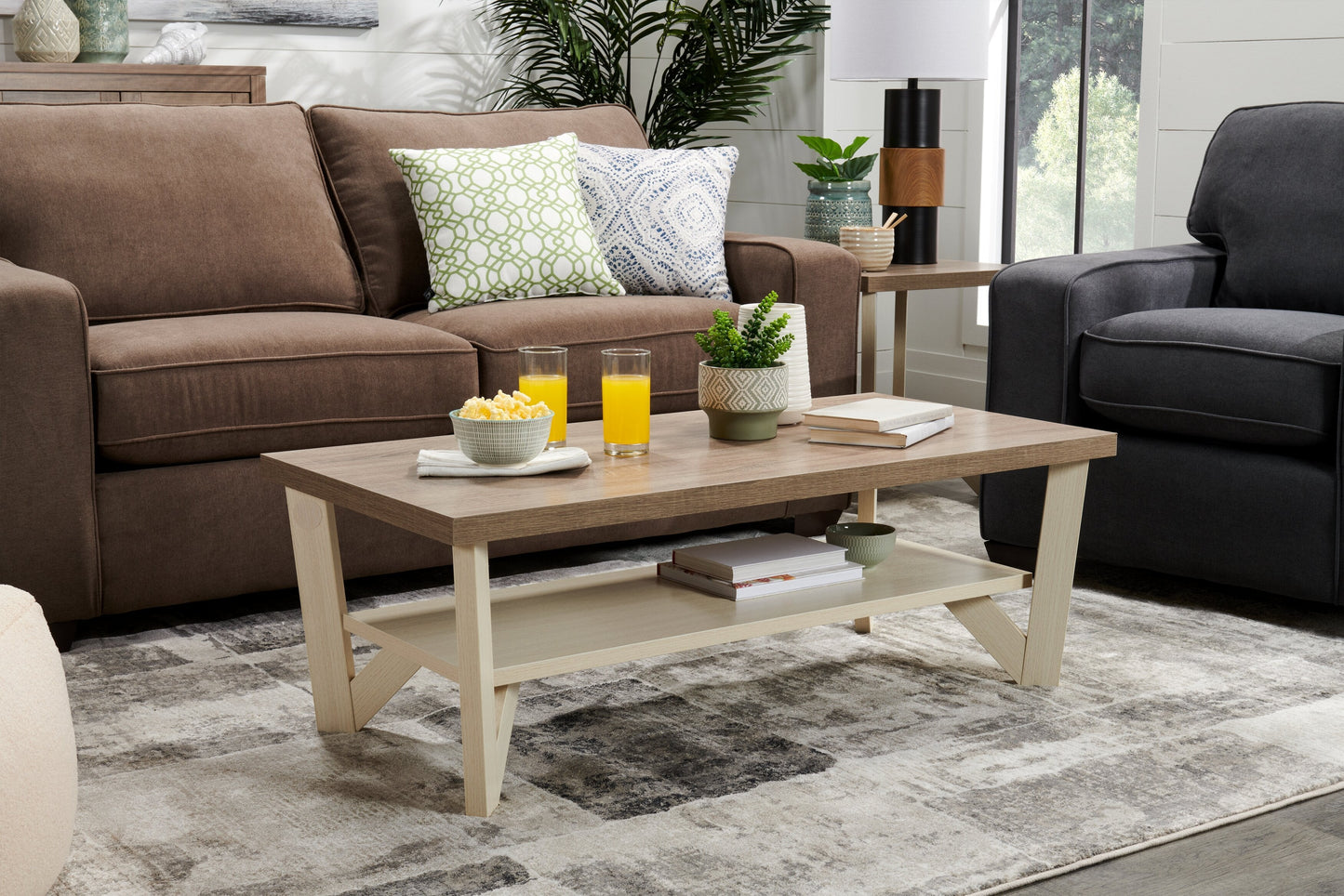 Arika 47.5" Modern 3-Pack Coffee + 2 End Tables with Shelf - Ivory |Ensemble 3 tables modernes Arika de 47,5 po (table à café et 2 tables de bout) avec tablette - ivoire