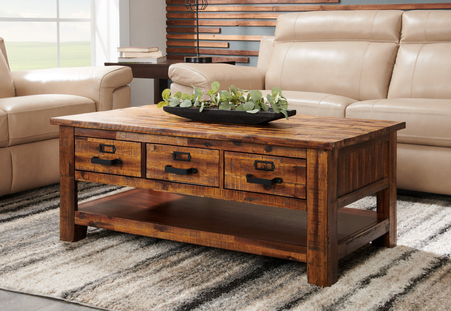 Casey 48" Rustic Coffee Table with Storage, Shelf and Casters - Brown Wood|Table à café rustique Casey de 48 po avec rangement, tablette et roulettes - bois brun