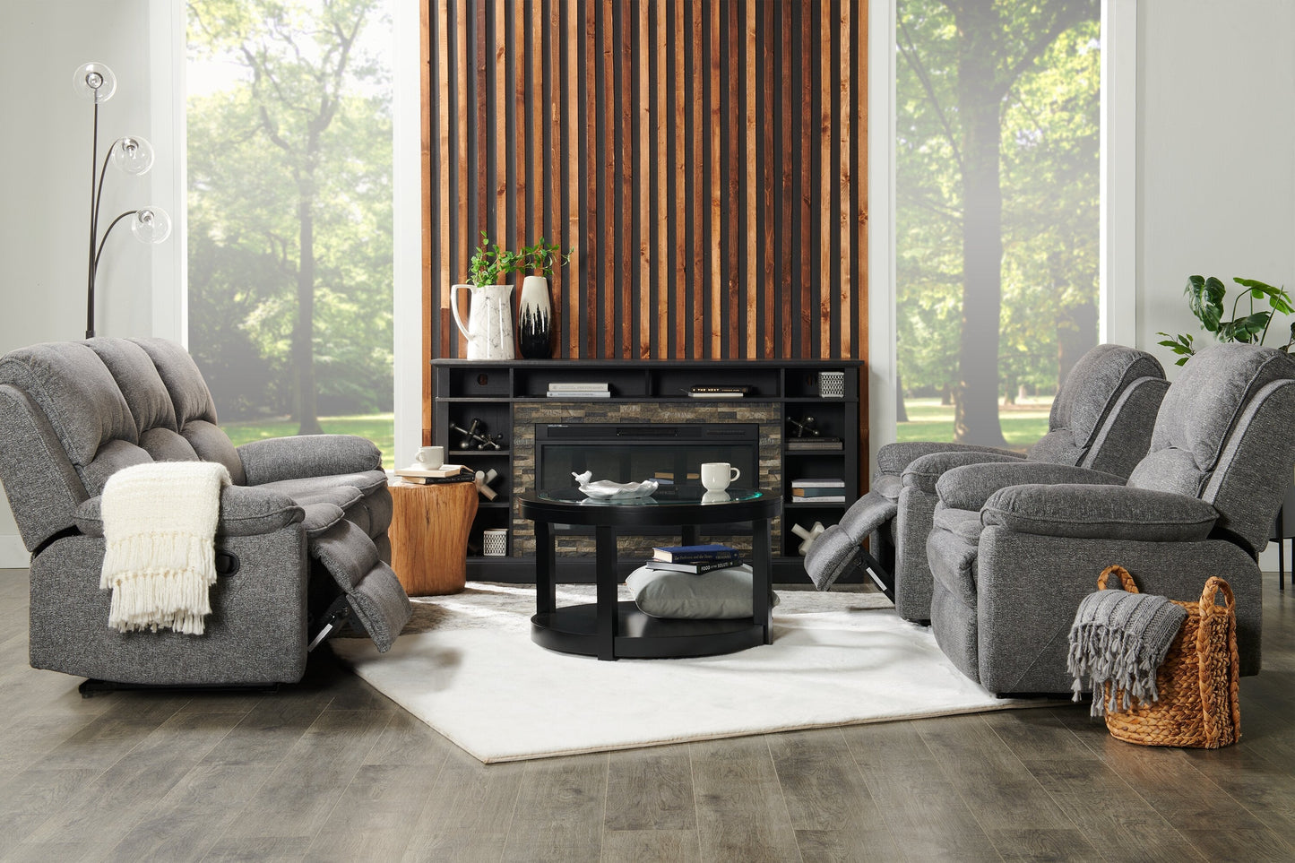 Chandler 82" Chenille Fabric Reclining Sofa - Grey | Sofa inclinable Chandler de 82 po en tissu de chenille - gris