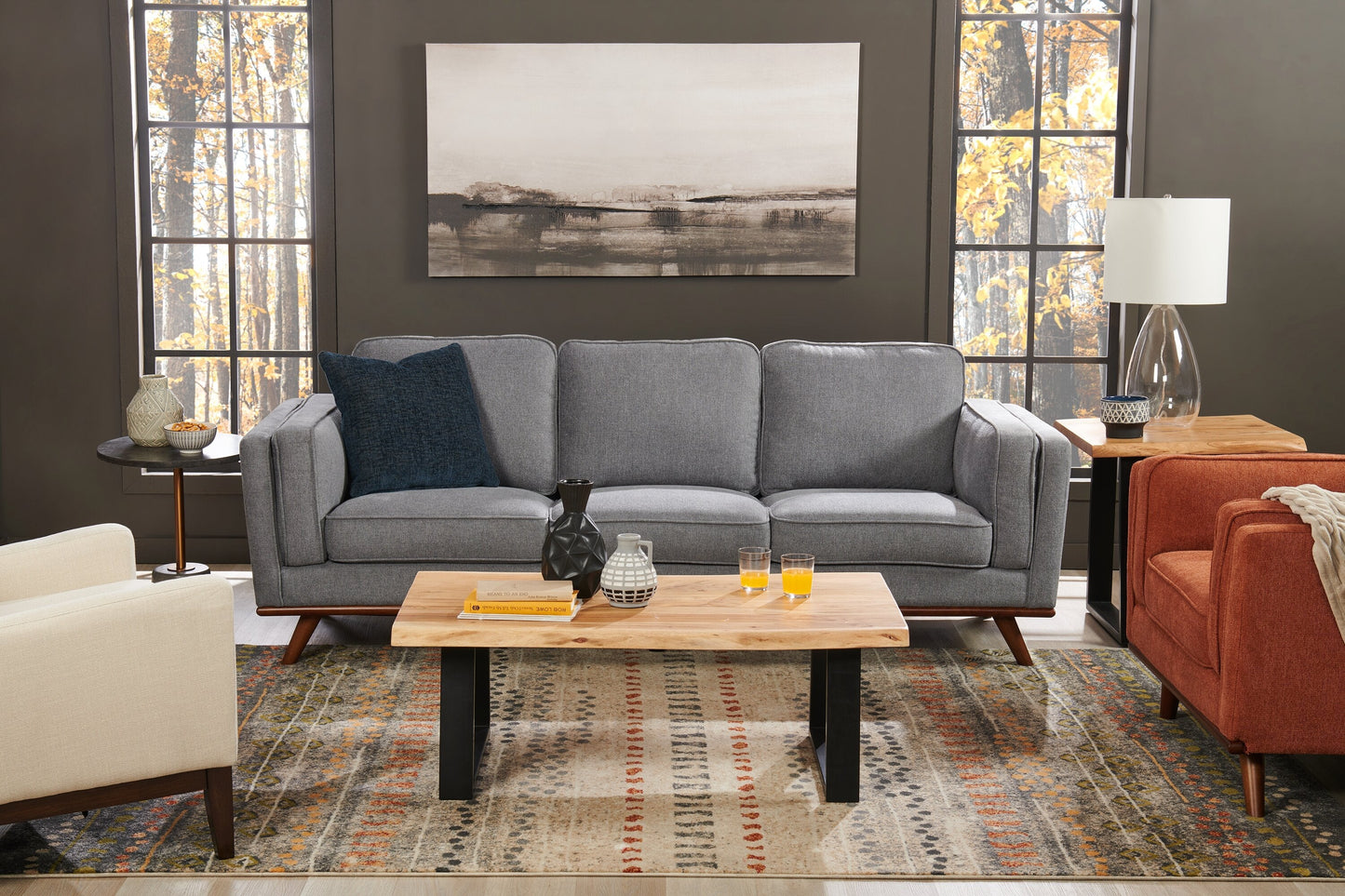 Kort & Co. Kassia 90.6" Linen-Look Fabric Sofa with Wood Base and Legs - Grey | Sofa Kassia de Kort & Co. de 90,6 po en tissu d’apparence lin avec base et pattes en bois - gris