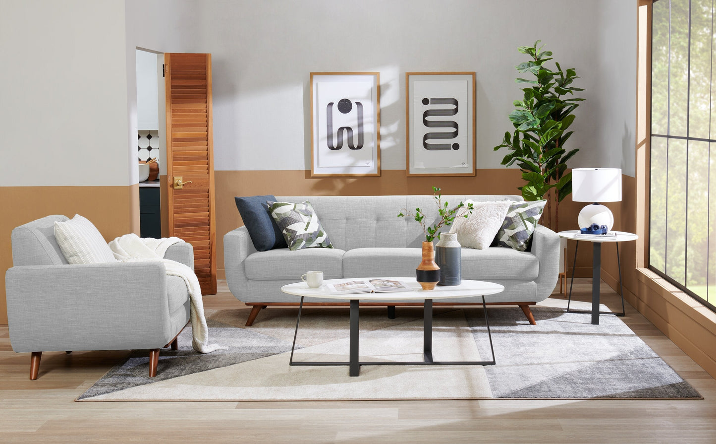Kort & Co. Freeman 88" Linen-Look Fabric Sofa with Wood Base and Tufted Back Cushions - Dove White | Sofa Freeman Kort & Co. de 88 po en tissu d’apparence lin avec pattes en bois et coussins de dossier capitonnés - blanc colombe