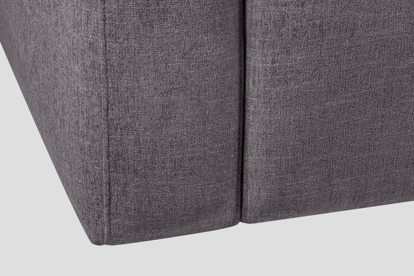 Kort & Co. Lotus 89" Chenille Fabric Sofa with Feather Down Cushions - Charcoal Grey | Sofa Lotus de Kort & Co. de 89 po en tissu de chenille avec coussins en duvet et plumes - gris anthracite