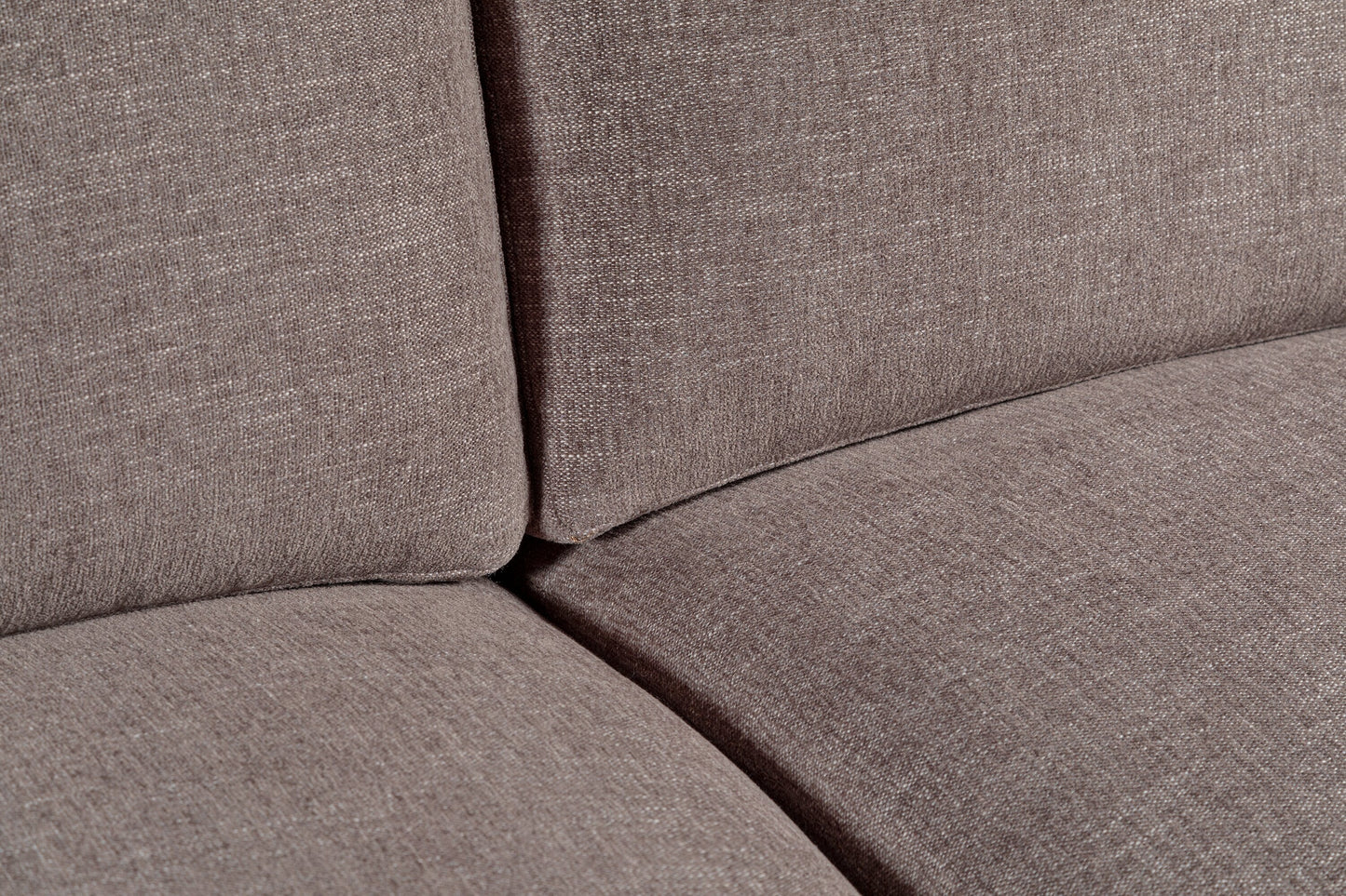 Kort & Co. Lotus 89" Chenille Fabric Sofa with Feather Down Cushions - Coffee Brown | Sofa Lotus de Kort & Co. de 89 po en tissu de chenille avec coussins en duvet et plumes - brun café
