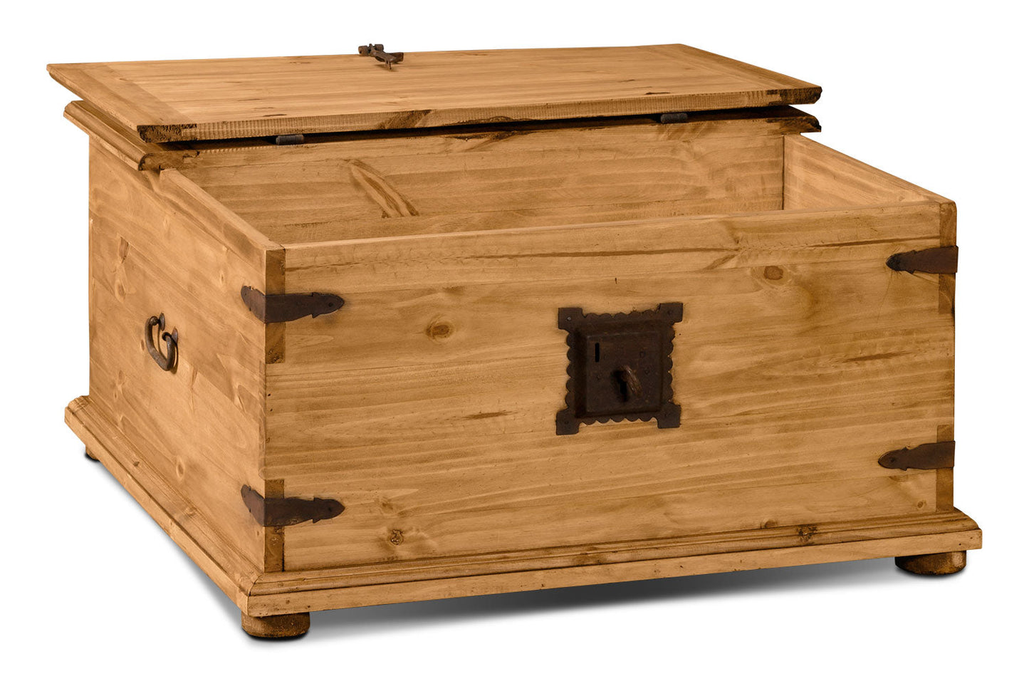 Santa Fe Rustico 35.5" Rustic Square Coffee Table with Storage - Natural Pine with Trunk Style|Table à café carrée rustique Santa Fe Rustico de 35,5 po avec rangement - pin naturel avec style coffre