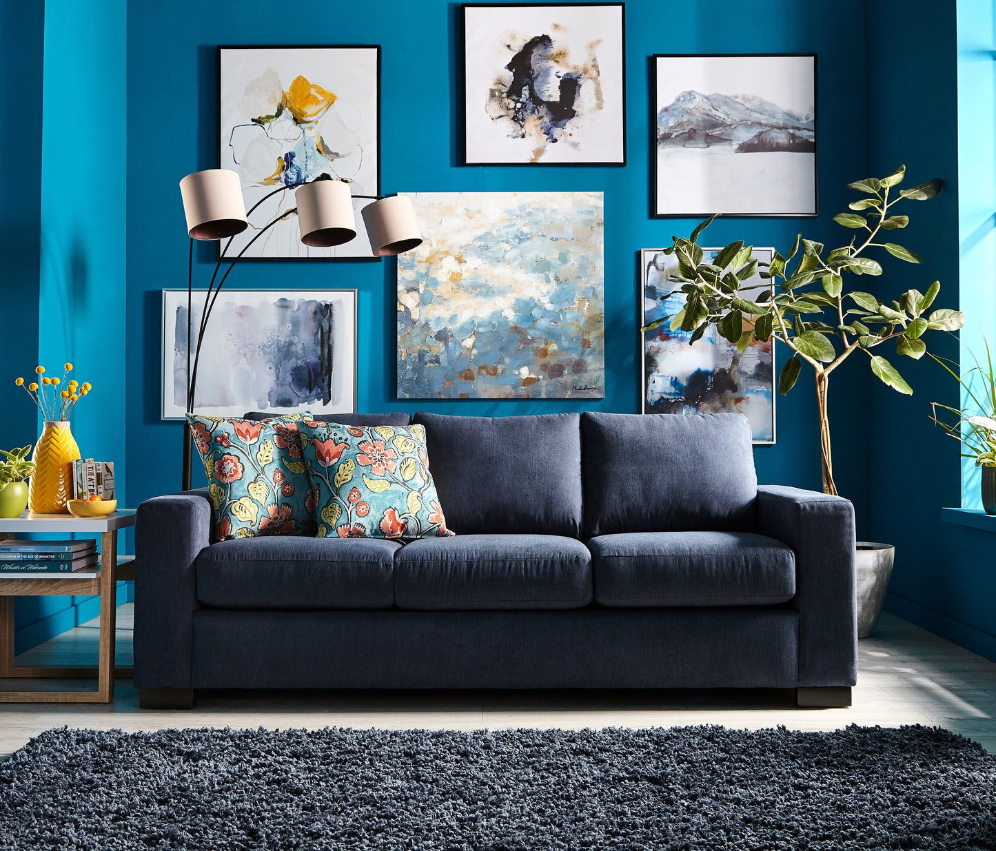 Made in Canada Customizable Sofa Lab Track 85" Linen-Look Fabric Sofa with Track Arms - Pax Navy Blue | Sofa Track de Sofa Lab de 85 po fabriqué au Canada en tissu d’apparence lin avec accoudoirs rectilignes - bleu Pax Navy | TR103149