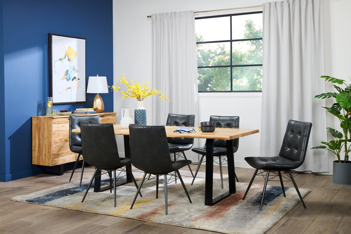 Oskar Dining Table, Acacia Wood & Metal, 79"W - Natural & Black | Table de salle à manger Oskar de 79 po (L) en acacia et métal - naturelle et noire
