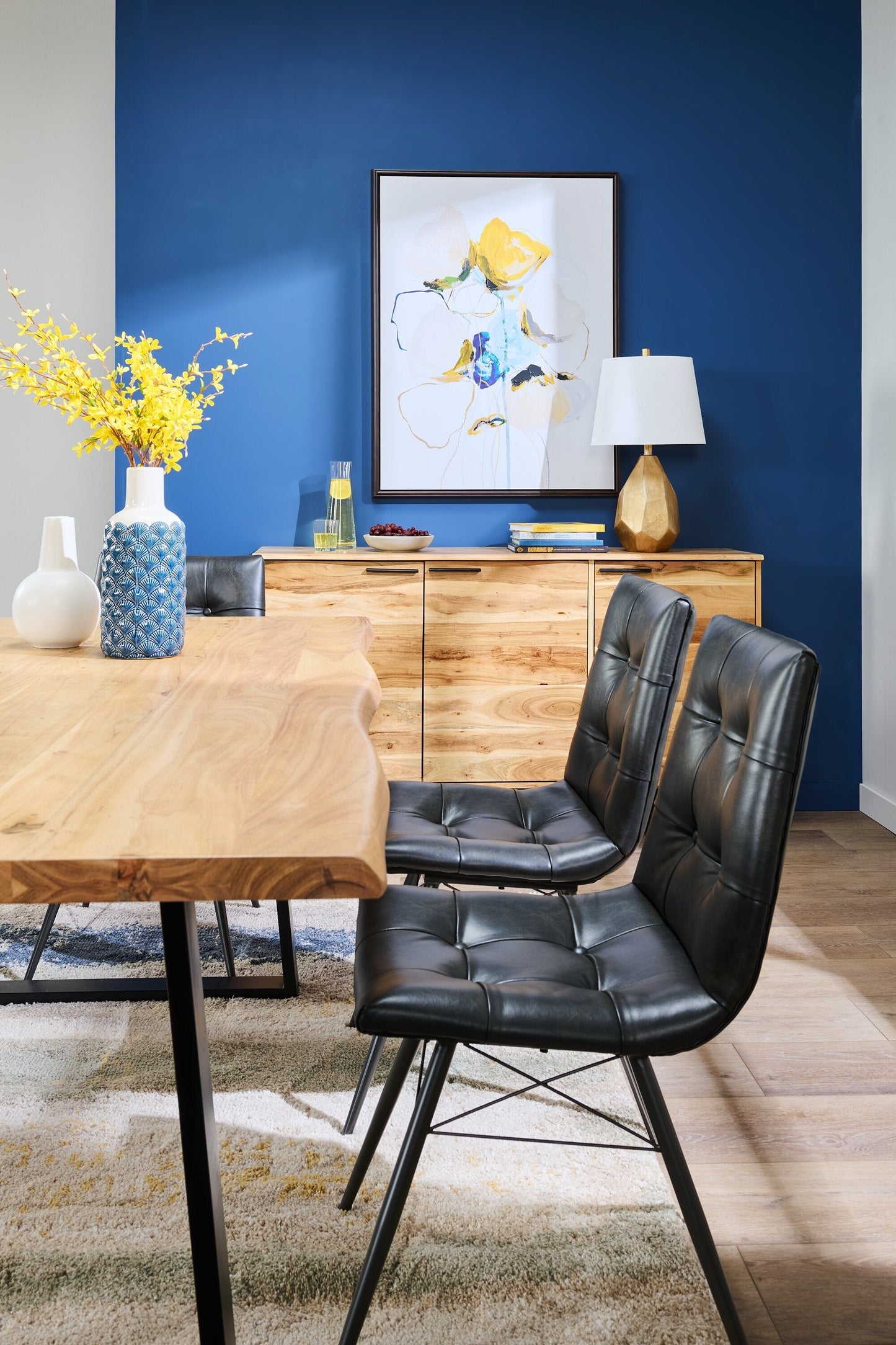 Oskar Dining Table, Acacia Wood & Metal, 79"W - Natural & Black | Table de salle à manger Oskar de 79 po (L) en acacia et métal - naturelle et noire