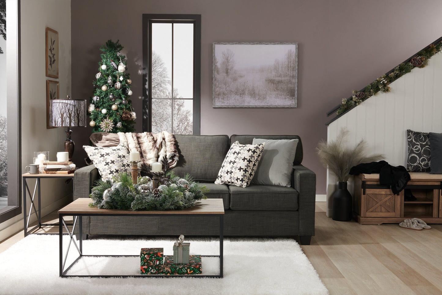 Made in Canada Sawyer 83" Linen-Look Fabric Sofa with Reversible Cushions and Accent Pillows - Charcoal Grey | Sofa Sawyer de 83 po fabriqué au Canada en tissu d’apparence lin avec coussins réversibles et coussins décoratifs - gris anthracite