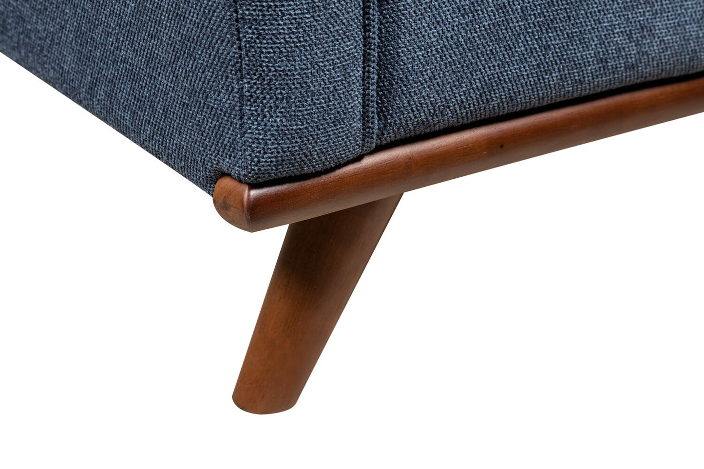Kort & Co. Kassia 90.6" Linen-Look Fabric Sofa with Wood Base and Legs - Blue | Sofa Kassia de Kort & Co. de 90,6 po en tissu d’apparence lin avec base et pattes en bois - bleu