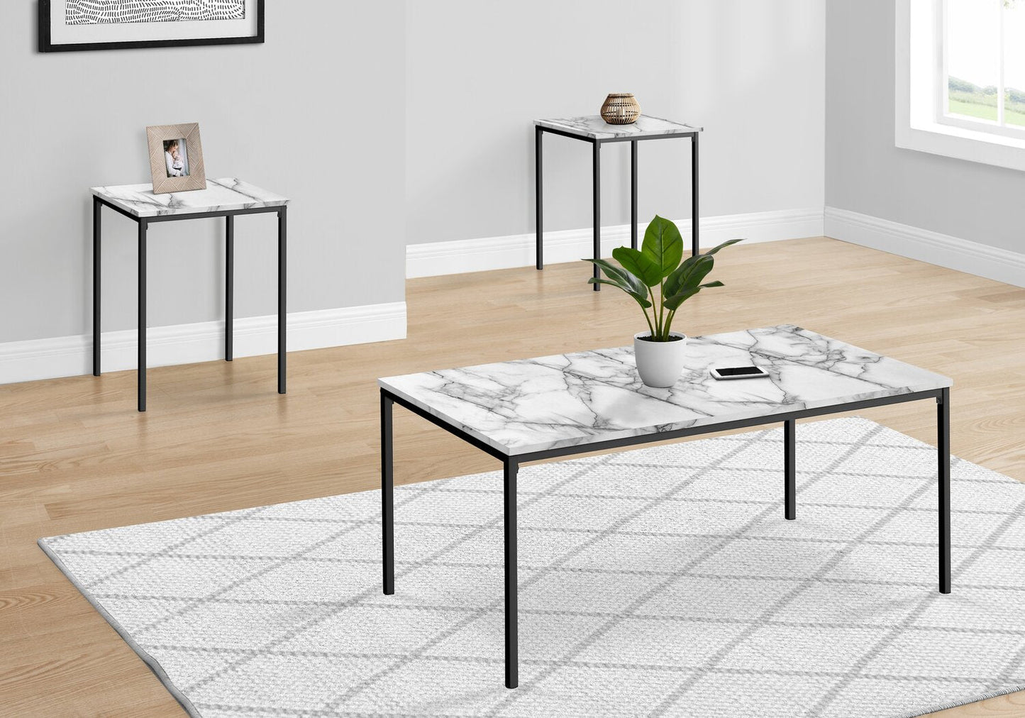 Easton 42" Modern 3-Pack Coffee + 2 End Tables - Marble Look with Black Metal Legs | Ensemble 3 tables modernes Easton de 42 po (table à café et 2 tables de bout) - imitation de marbre avec pattes en métal noir