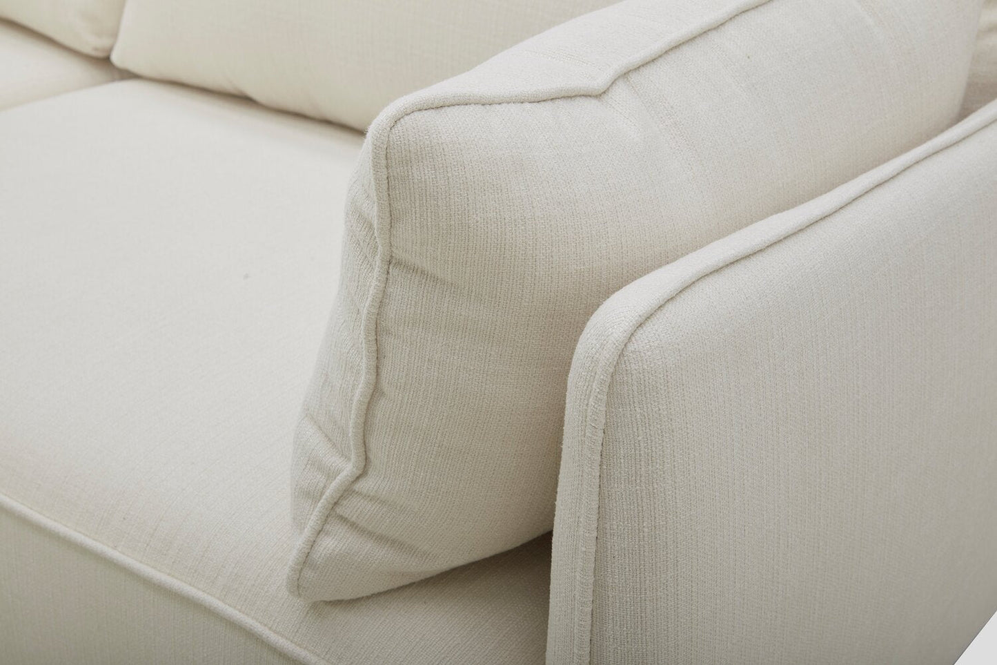 Cindy Crawford Home Gena 78.7" Linen-Look Fabric Condo Size Sofa with Removable Back Cushions - Cotton White | Sofa Gena de Cindy Crawford Home de 78,7 po de format condo en tissu d’apparence lin avec coussins de dossier amovibles - blanc coton