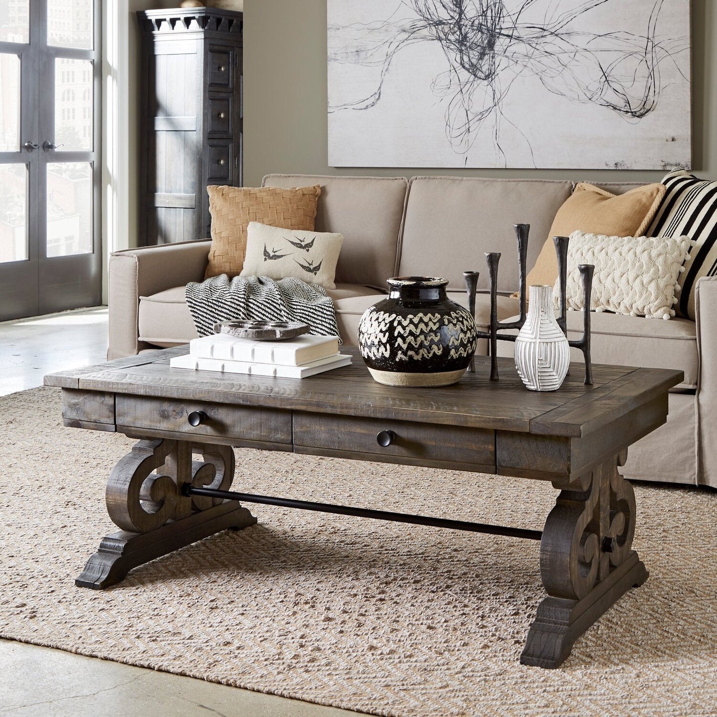 Bellamy 50" Traditional Coffee Table with Storage - Dark Brown Pine with Scroll Design Wood Base|Table à café traditionnelle Bellamy de 50 po avec rangement - pin brun foncé avec base en bois à volutes