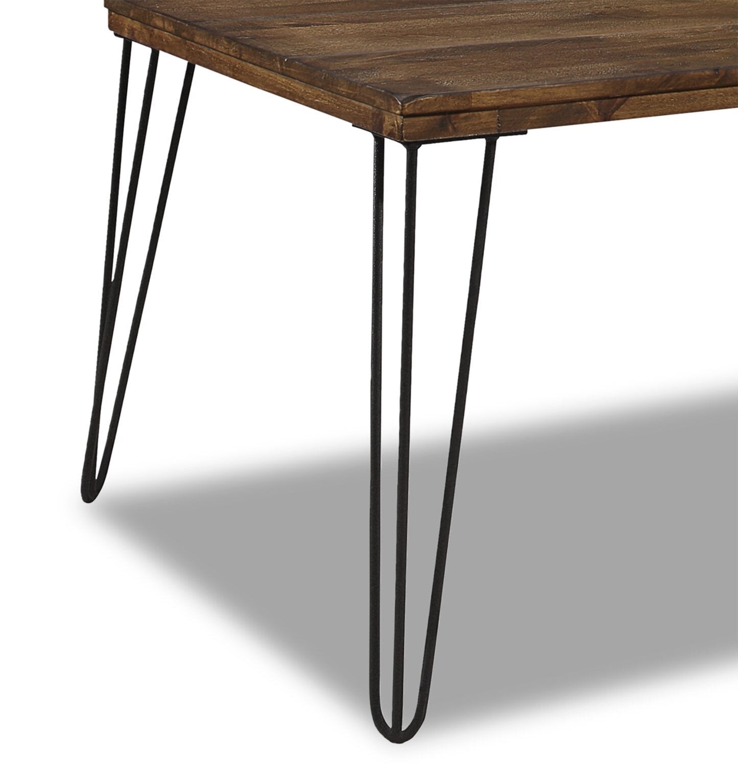 Woodland 23.4" Rustic Coffee Table - Brown Oak Finish with Metal Legs|Table à café rustique Woodland de 23,4 po - fini chêne brun avec pattes en métal