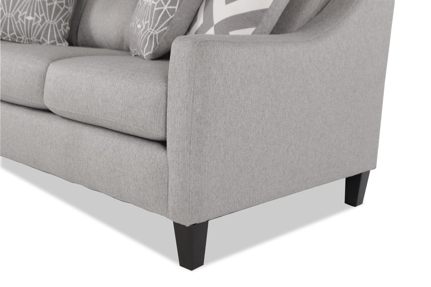Made in Canada Cindy Crawford Home Kylie 78" Linen-Look Sofa with Wood Legs - Zeus Grey | Sofa Kylie de Cindy Crawford Home de 78 po fabriqué au Canada en tissu d’apparence lin avec pattes en bois - gris Zeus