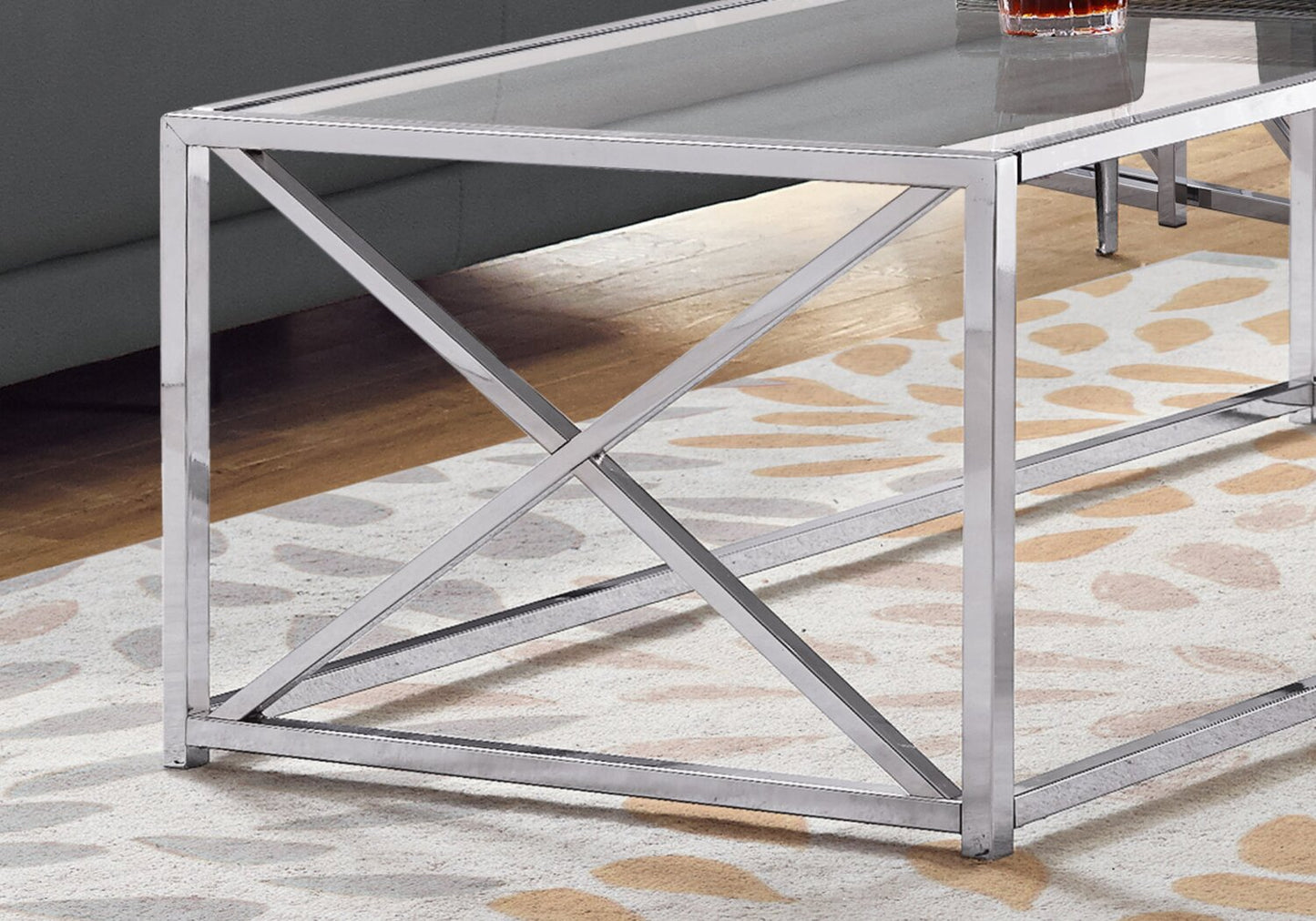 Coral 44" Modern Glass Top Coffee Table - Chrome with Metal Base|Table à café moderne Coral de 44 po avec dessus en verre - chromée avec base en métal