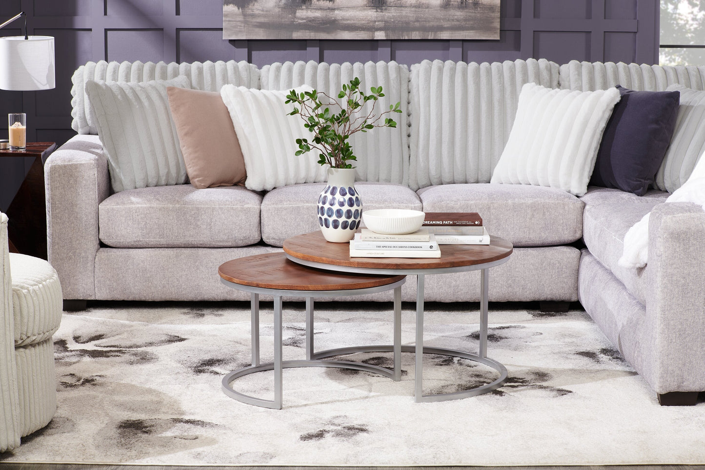 Veranasi 30" Rustic Round Nesting Coffee Tables - Washed Light Brown Wood Top and Iron Legs|Tables à café gigognes rondes rustiques Veranasi de 30 po - dessus en bois brun clair délavé et pattes en fer