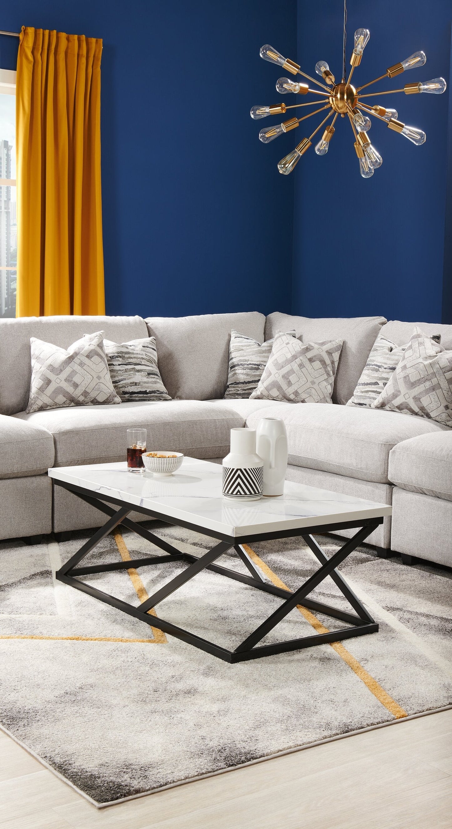 Verona 47.25" Modern Coffee Table - White Marble Look with Black Metal Base|Table à café moderne Verona de 47,25 po - imitation de marbre blanc avec base en métal noir