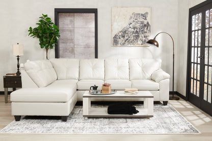 Flynn 47.25" Modern Coffee Table with Shelf and Casters - White and Grey |Table à café moderne Flynn de 47,25 po avec tablette et roulettes - blanche et grise