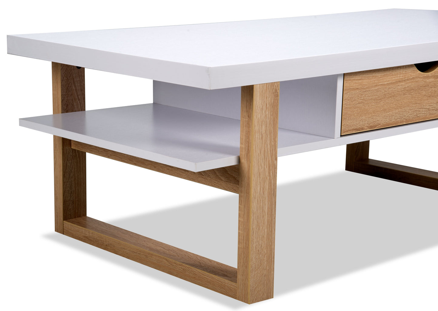 Izaac 47.25" Modern Coffee Table with Storage and Shelf - White and Brown |Table à café moderne Izaac de 47,25 po avec rangement et tablette - blanche et brune