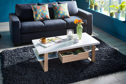 Izaac 47.25" Modern Coffee Table with Storage and Shelf - White and Brown |Table à café moderne Izaac de 47,25 po avec rangement et tablette - blanche et brune