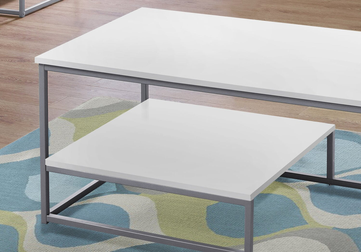Jules 42.25" Modern 3-Pack Coffee + 2 End Tables with Shelf - White with Grey Metal Frame|Ensemble 3 tables modernes Jules de 42,25 po (table à café et 2 tables de bout) avec tablette - blanc avec armature en métal gris