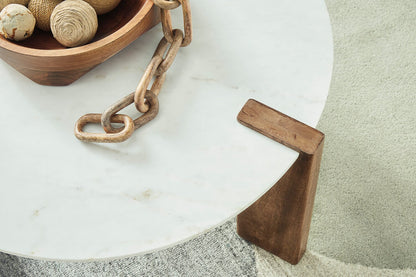 Merlin 33” Round Solid Wood and Marble Coffee Table - White and Brown | Table à café ronde Merlin de 33 po en bois massif et en marbre - blanche et brune