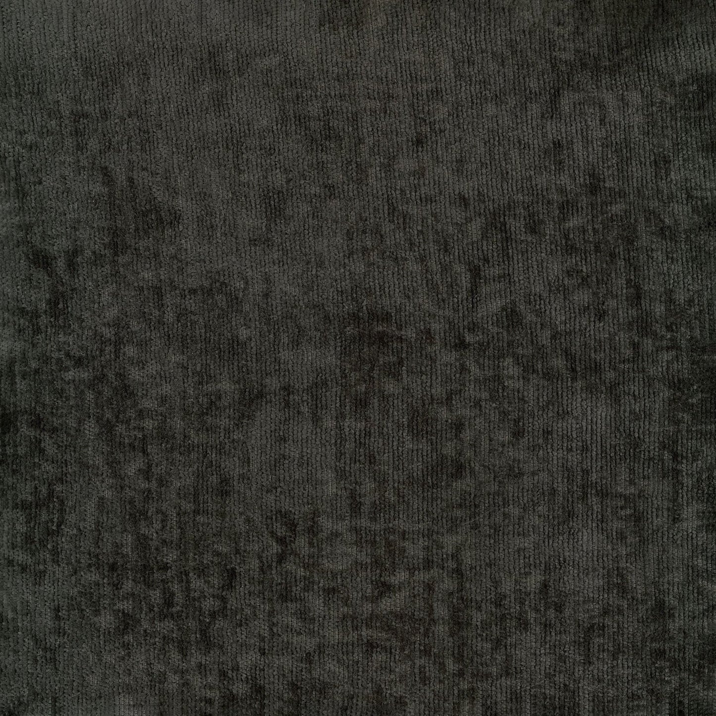 Made in Canada Bellmont 89" Chenille Fabric Sofa with Reversible Cushions and Wood Legs - Charcoal Grey | Sofa Bellmont de 89 po fabriqué au Canada en tissu de chenille avec coussins réversibles et pattes en bois - gris anthracite