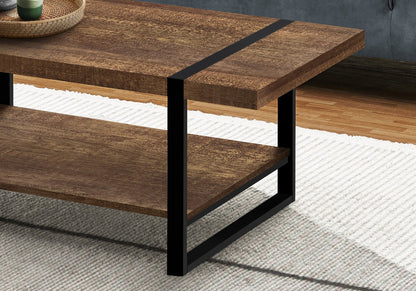 Ennis 47.25" Rustic Coffee Table with Shelf - Brown and Black with Metal Legs|Table à café rustique Ennis de 47,25 po avec tablette - brune et noire avec pattes en métal