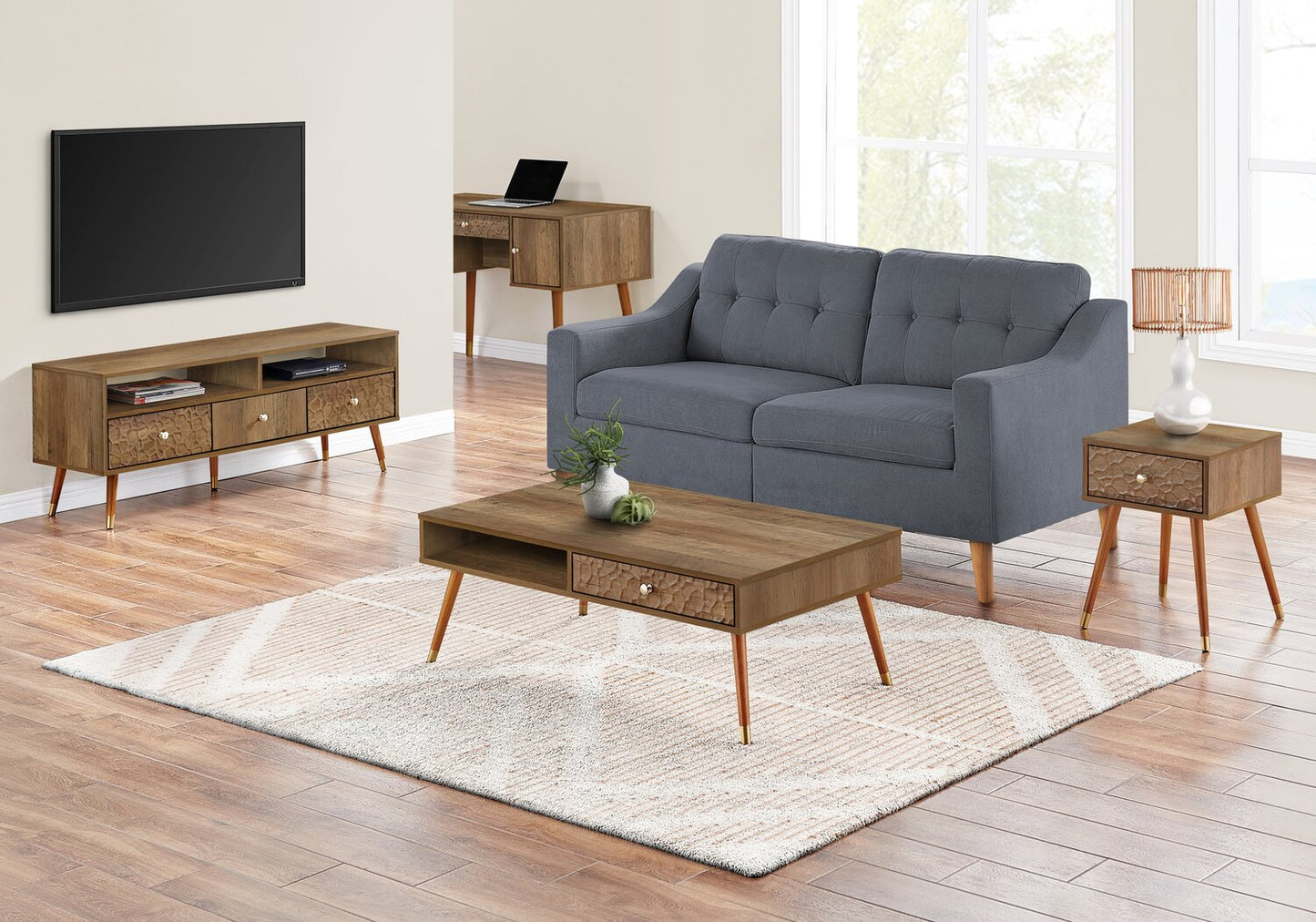 Cydney 43.5" Modern Coffee Table with Storage - Walnut Finish Wood Legs|Table à café moderne Cydney de 43,5 po avec rangement - pattes en bois au fini noyer