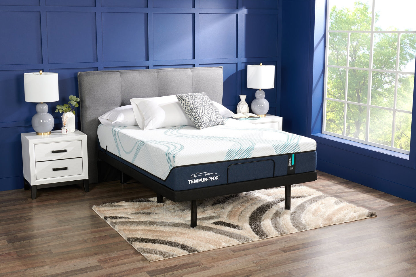 Tempur-Pedic® TEMPUR Support® Medium Hybrid Queen Mattress | Matelas moyen hybride TEMPUR-SupportMD de Tempur-Pedic pour grand lit