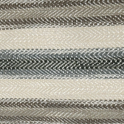 Made in Canada Wynn 93" Chenille Fabric Sofa with Nailhead Trim and Wood Bun Legs - Linen Beige | Sofa Wynn de 93 po fabriqué au Canada en tissu de chenille avec bordure de clous décoratifs et pattes en oignon en bois - beige lin